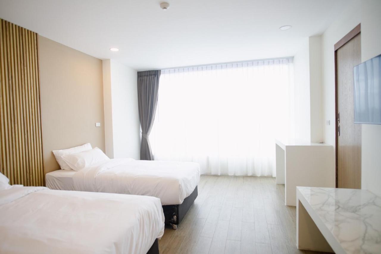 โรงแรมแอกเนส