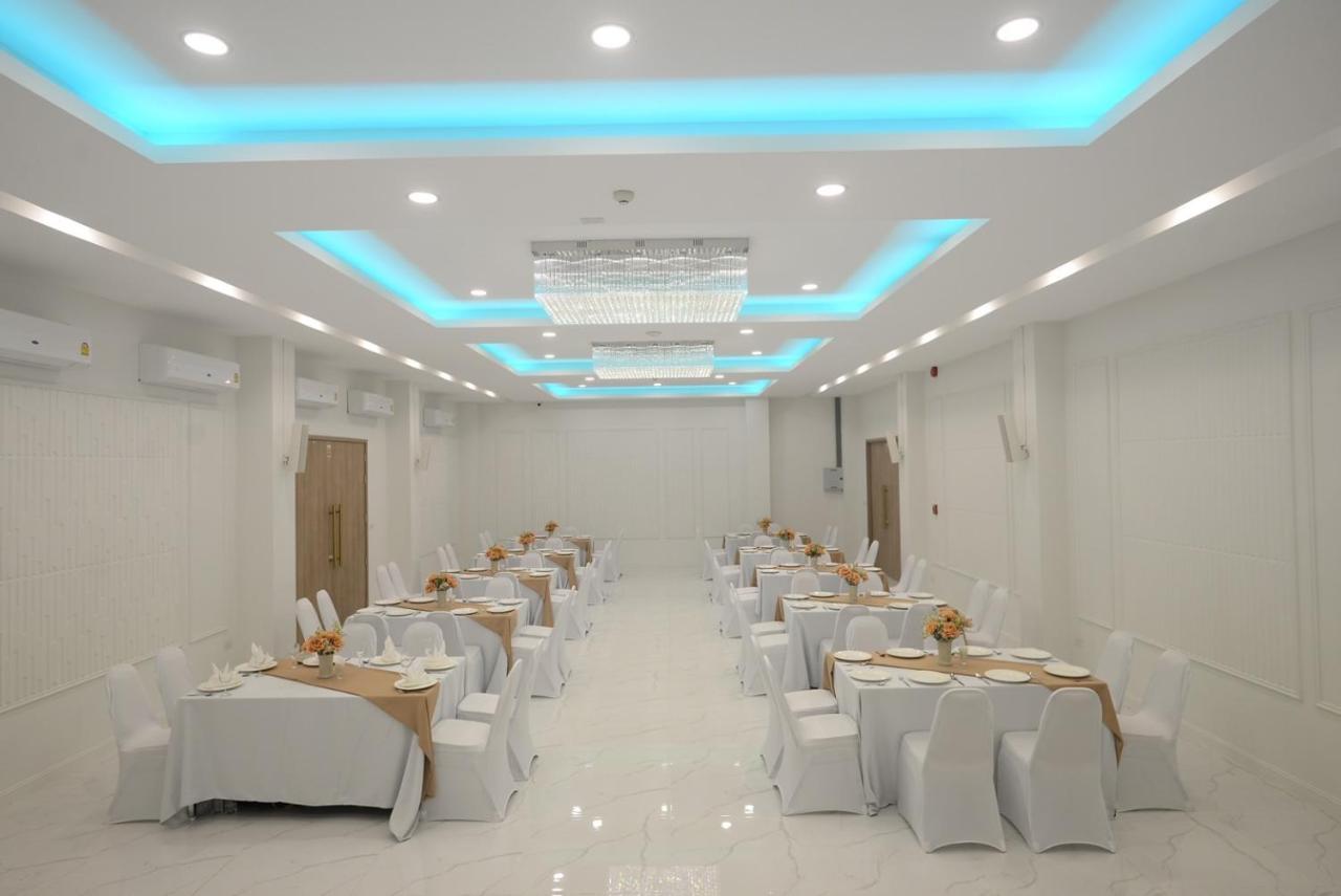 Agnes Hotel