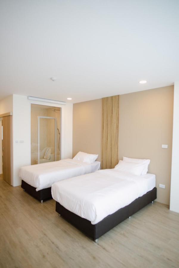 โรงแรมแอกเนส 3*